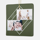 Modern Frame Green Zwei Foto Frohe Weihnachten Keramikornament (Links)