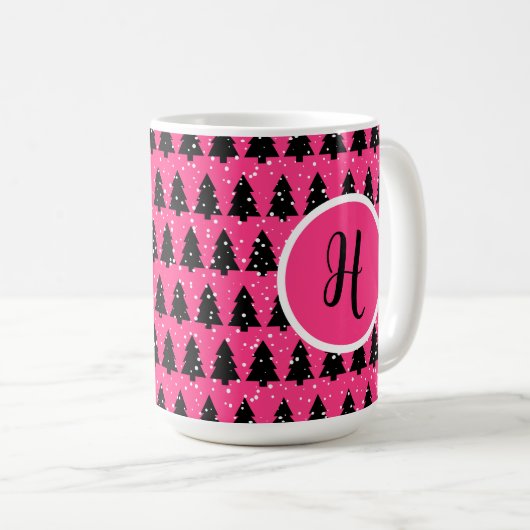 Modern Fuchsia & Black Christmas Tree Monogram Kaffeetasse (VorderseiteRechts)