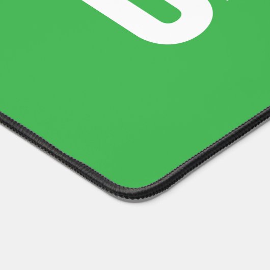 Modern Fun Bright Green Classy White TENNIS Text Schreibtischunterlage (Ecke)