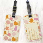Modern Fun Cat Muster Rosa Orange Personalisiert Gepäckanhänger<br><div class="desc">Moderne Katzenmuster in Rosa und Orange auf cremefarbenem Hintergrund. Originelle Kunst von Nic Squirrell. Ideal für Tierfreunde. Ändern Sie die Details auf der Rückseite,  um sie zu personalisieren.</div>