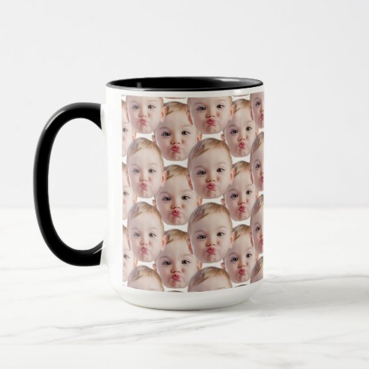 Modern Funny Face Baby Weihnachtsgeschenk minimal Tasse (Links)