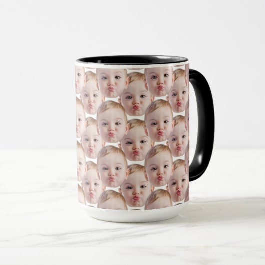Modern Funny Face Baby Weihnachtsgeschenk minimal Tasse (VorderseiteRechts)