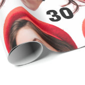 Modern Funny Face Geburtstagsgeschenk Geschenkpapier (Rolleneckpunkt)