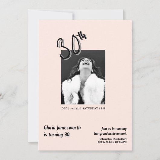 Modern Funny Light Pink Photo 30th Brithday Einladung (Vorderseite)