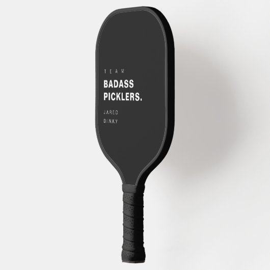 Modern Funny Pickleball Player Team Badass Pickleball Schläger (Links)