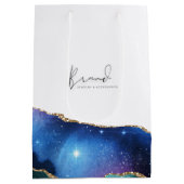 Modern Galaxy Vibrant Celestial Logo Weiß Mittlere Geschenktüte (Rückseite)