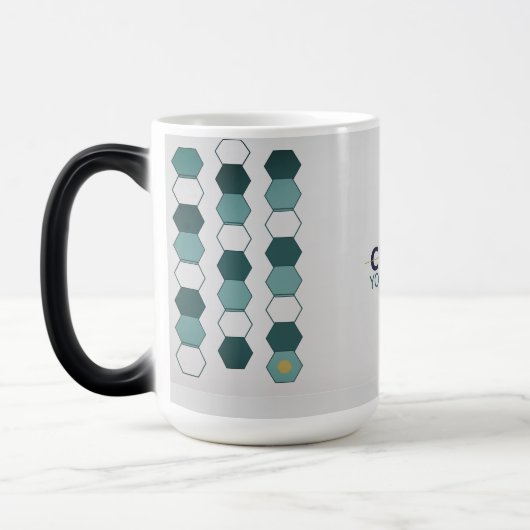 Modern Geometric Hexagon Pattern Mug Verwandlungstasse (Links)