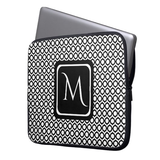 Modern Geometric Monogram Black White Laptopschutzhülle (Vorderseite Links)