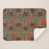 Modern Geometric Stripe Pattern in Red and Tan Sherpadecke (Vorderseite (Horizontal))