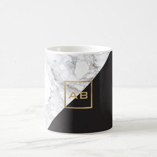 Modern geometrisches Marmor/Schwarz-Monogramm-Logo Kaffeetasse (Mittel)