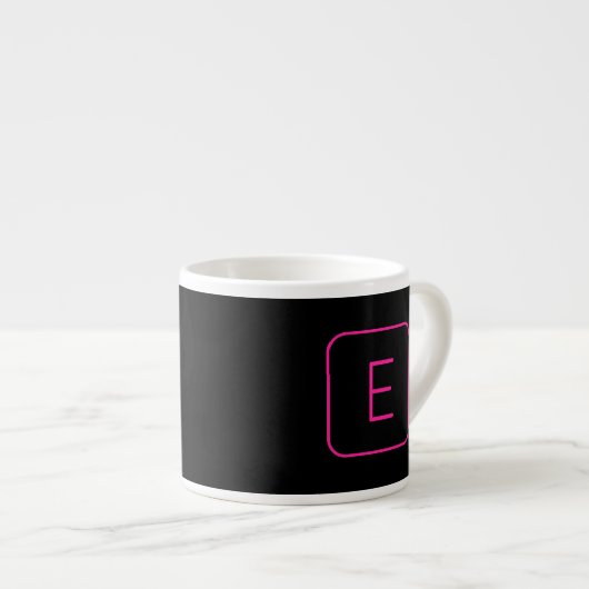 Modern gestyltes Anfangsmonogramm | Rosa und Schwa Espressotasse (Vorderseite Rechts)