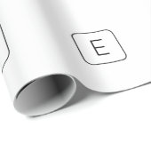Modern gestyltes Anfangsmonogramm | Weiß und Schwa Geschenkpapier (Rolleneckpunkt)