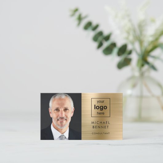 Modern Gold Business Logo Foto Visitenkarte (Stehend Vorderseite)