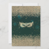 Modern Gold Diamonds Masque Green Quinceañera Einladung (Rückseite)