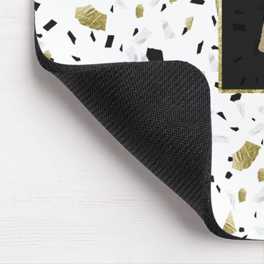 Modern Gold Foil Marble Terrazzo Muster Monogram Mousepad (Ecke)