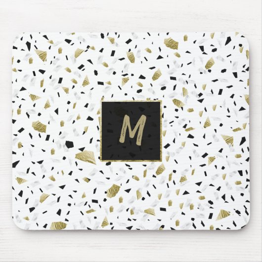 Modern Gold Foil Marble Terrazzo Muster Monogram Mousepad (Vorne)