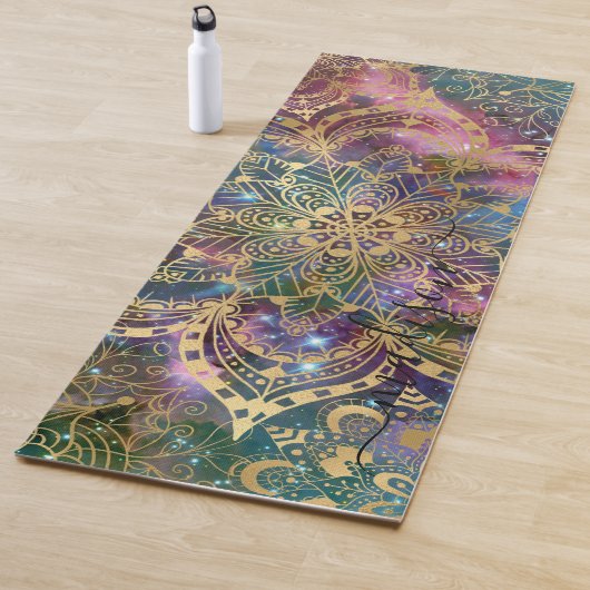 Modern Gold Mandala Lila Nebel Individuelle Name Yogamatte (Beispiel)