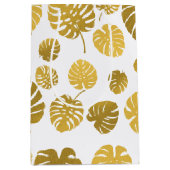 Modern Gold Monstera Tropical Blätter Muster Mittlere Geschenktüte (Vorderseite)