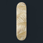 Modern Gold Palm Leaf tropisches Muster Skateboard<br><div class="desc">Sommerlich exotische Dschungelwaldpalmen Blätter,  gefüllt mit goldgelben Palmen Blätter Blattwerk,  einzigartige handbemalte tropische Wald Pflanze Muster,  auf einem soliden weißen Hintergrund. Stilvolle und trendige Regenwaldillustrierung,  goldenes tropisches Design,  perfekt für eine sommerliche botanische Natur aussehen goldene Dekoration.</div>