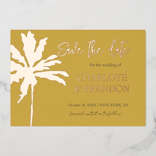 Modern Gold Palm Tree Beach Hochzeit Save the Date Folieneinladung (Vorderseite)