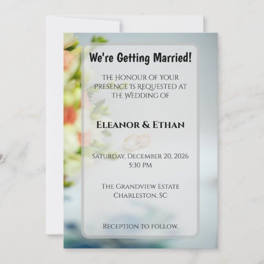 Modern Gold Rings & Floral Border Engagement Einladung (Vorderseite)