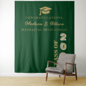 Modern Gold Script Emerald Green Twin Abschluss Wandteppich (Beispiel)