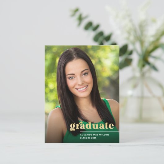 Modern Gold Typography Photo Graduation Postkarte (Stehend Vorderseite)