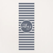 Modern Good Vibes Only Blue Stylish Typografie Yogamatte (Vorderseite)