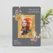 Modern Graduation Celebration  Einladung (Stehend Vorderseite)