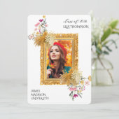 Modern Graduation Celebration  Einladung (Stehend Vorderseite)