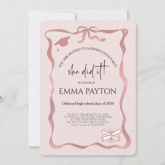 Modern Graduation Celebration  Einladung (Vorderseite)