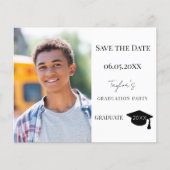Modern Graduation Party guy Save the Date card (Vorderseite)