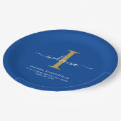 Modern Graduation Party Monogram Blue Minimalist Pappteller (Schrägansicht)
