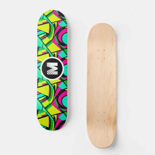 Modern Graffiti Paint Splash Custom Monogram Name Skateboard (Vorderseite)