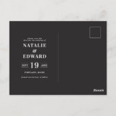 Modern, grafisch, typografisch Save the Date Postkarte (Rückseite)