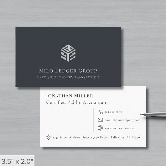 Modern Gray Silver Geometric Logo Visitenkarte