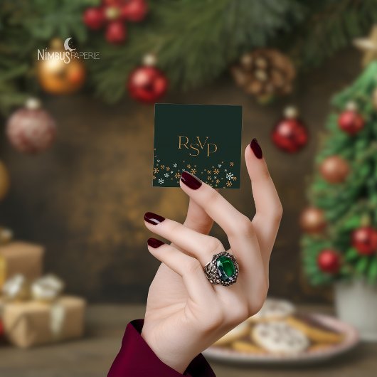 Modern Green and Gold Christmas QR Code RSVP Card Begleitkarte