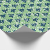 Modern Green Blue Christmas Snowy Trees Geschenkpapier (Ecke)