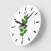 Modern Green Laurel Plant Leaves on White Runde Wanduhr (Winkel)