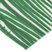 Modern Green Palm Leaf Tischdecke (Schrägansicht)