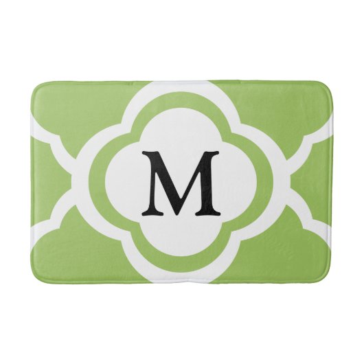Modern Green Quatrefoil Monogramm Badematte (Vorderseite)