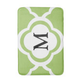 Modern Green Quatrefoil Monogramm Badematte (Vorderseite Vertikal)