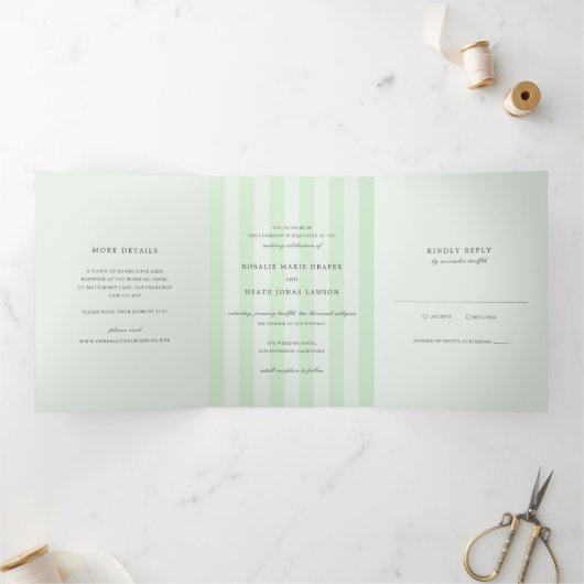 Modern Green Stripes Elegant Wedding Dreifach Gefaltete Einladung (Innenseite)