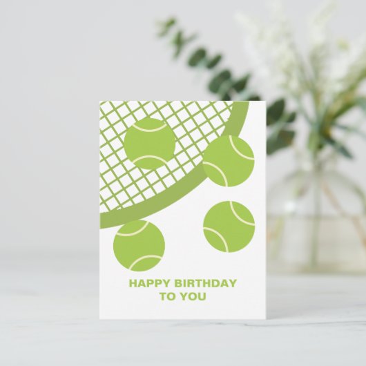 Modern Green Tennis Ball Racket Happy Birthday Postkarte (Stehend Vorderseite)