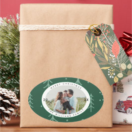 Modern Green Tree Family Photo Holiday Ovaler Aufkleber