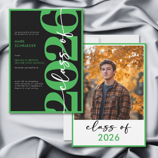 Modern Green Typography Graduation Announcement Einladung