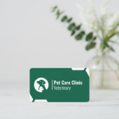 Modern Green Vet Clinic Business Card for Pet Car Visitenkarte (Stehend Vorderseite)