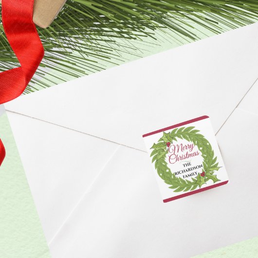Modern Green Wreath Merry Christmas Personalized Quadratischer Aufkleber