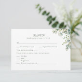 Modern Greenery Eucalyptus Wedding RSVP Card (Stehend Vorderseite)