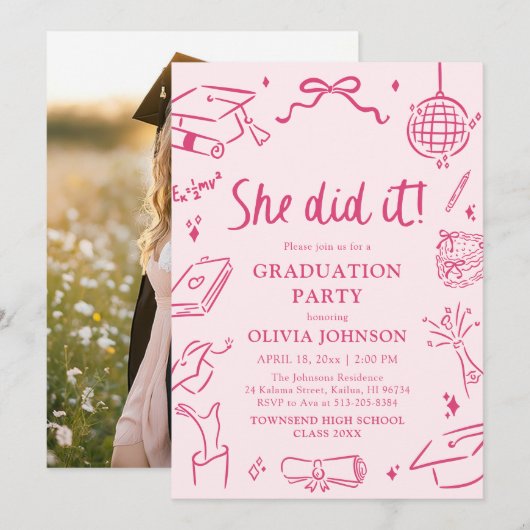 Modern Hand Drawn She did it Pink Graduation Party Einladung (Vorne/Hinten)